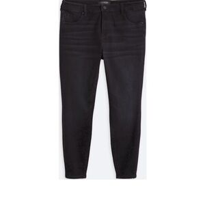 Abby High Rise Skinny Jean